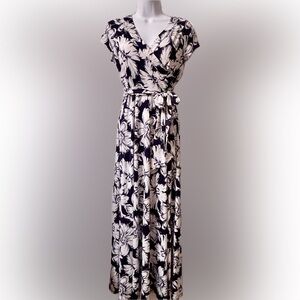 Karin Stevens Black and White Floral Maxi Dress